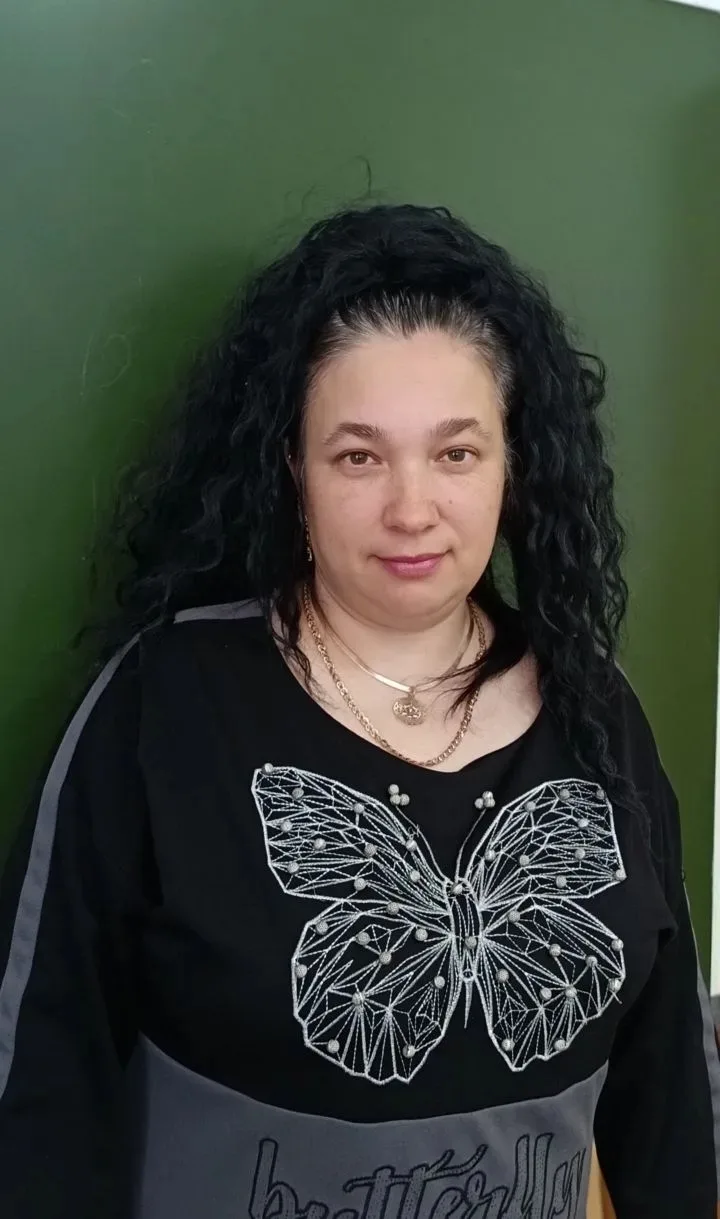 Леонова Светлана Александровна.